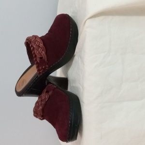 NURTURE SOPHIA MULES CLOGS BRAIDED STRAP SLIP ON SUEDE LEATHER BURGANDY SIZE 10